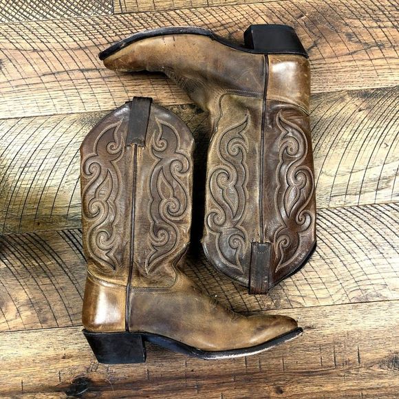 flat cowboy boots
